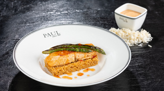 ორაგულის ფილე არომატული ბრინჯით