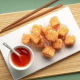 Смажений тофу з кисло-солодним соусом