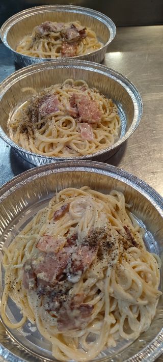 Spaghetti a la carbonara