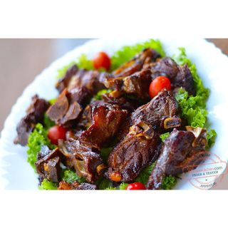 Pan Fried Goat Muchomo