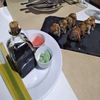 Uramaki brisa (8 uds.)