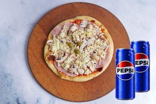 Capricciosa pizza 42 cm, dve palačinke sa kremom i dva Pepsija 0.33l
