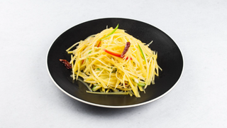 Spicy and Sour Shredded Potatoes