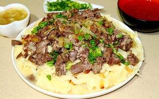 Уйгурский беш бармак