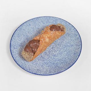 Duże cannoli czekoladowe 100g