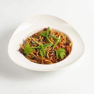 Удон з телятиною(320г)