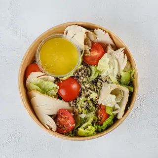 Салат з індичкою та кіноа (250г)