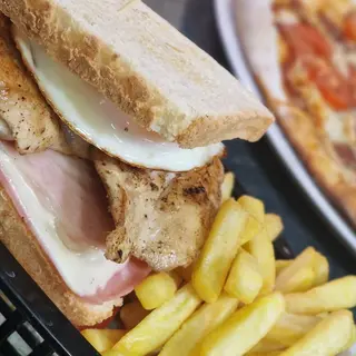 Sándwich Completo