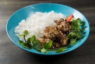 Курячі крильця у в'єтнамському соусі (250/120г)