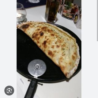 100. Pizza Calzone Barbacoa