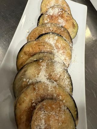 Berenjenas Con Miel Y Parmesano