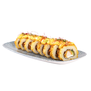 Chrupiące uramaki z kurczakiem i opalanym cheddarem 8 szt.