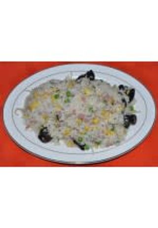 50. Пържен ориз Гуан Дон (700г)