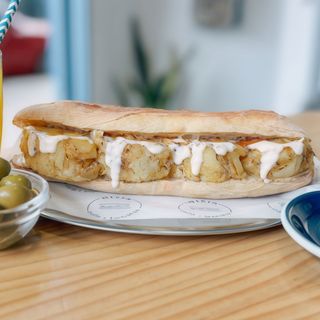 Bocadillo La Vecina (Entero)