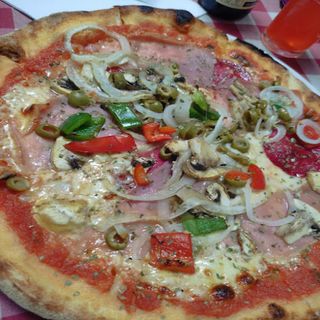 pizza capricciosa (familiar)