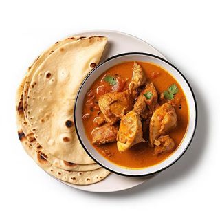 Chicken wet fry (boneless) with 2 chapatis