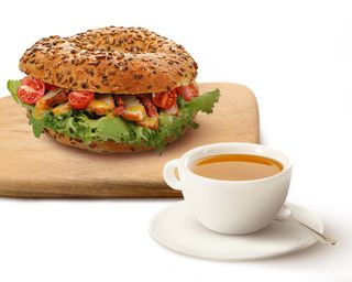 Zestaw z Kanapką + Americano M