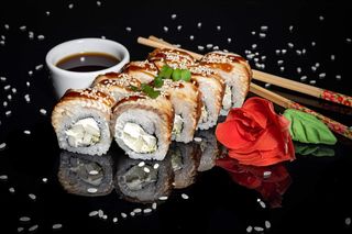 Ролл "Нежный" с угрем