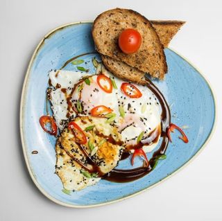 Ouă în stil asiatic