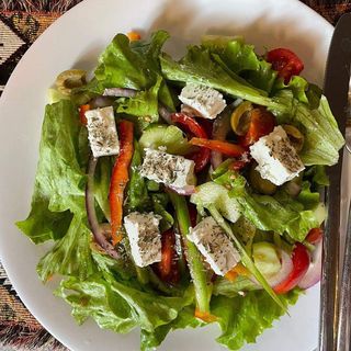 ბერძნული სალათი