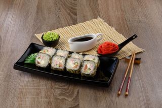 Жареный ролл "Краб темпура" (8 шт.)