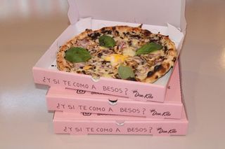 Pizza De Trufa Y Huevo (Sin Salsa De Tomate) 31 Cm.