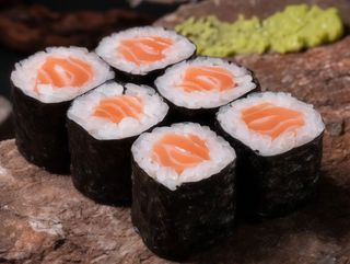 Maki Salmón (6 Pzs.)