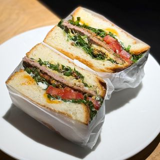 Argentinian Lomito Sandwich