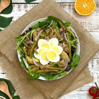 Nicoise Salad - 256 kcal