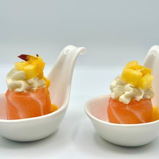 34. Gunkan Mango 3 pezzi