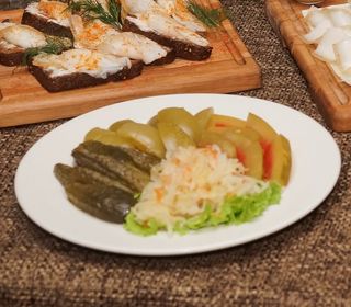 Asortata de muraturi