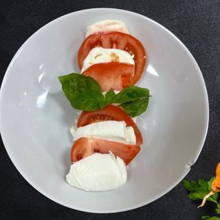 CAPRESE
