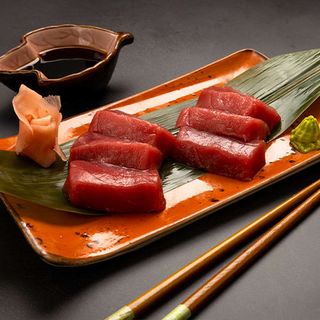 18.- Sashimi Atún (6 Pzs.)