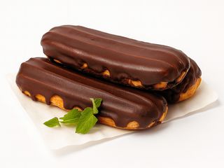 Еклер із вершковим кремом (90g)