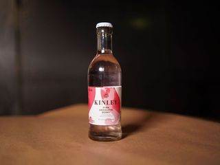 Kinley Tonic Pink Aromatic Berry (250ml)