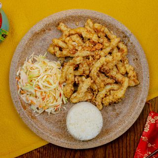 Kalmary na Maśle Czosnkowym