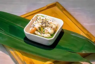 28. Ebi avocado