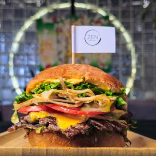 Бургер с нарезным мясом