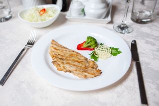 Piept de pui la grătar