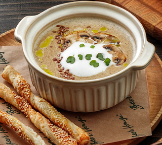 Supă cremă de ciuperci