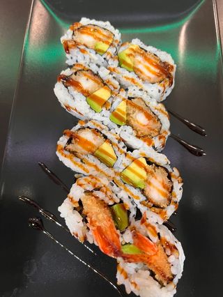 38 Uramaki tempura gambero fritto avocado - 8 pezzi
