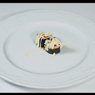 803.maki de gambas fritas con mayonesa(8uds)