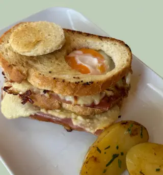 Sandwich Mixto Doble Con Huevo (El 3 en 1)