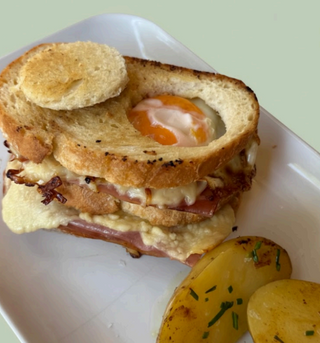 Sandwich Mixto Doble Con Huevo (El 3 en 1)