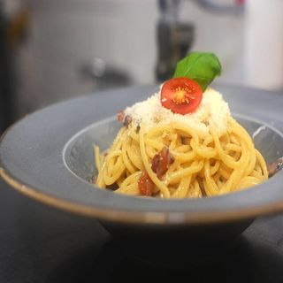 45. SPAGHETTI CARBONARA