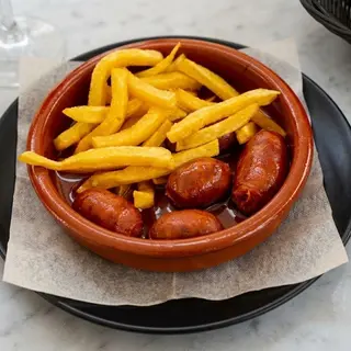 Chorizo Con Patatas Fritas + Tomate Y Limón