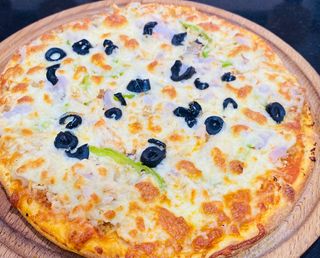 Pizza Spéciale First