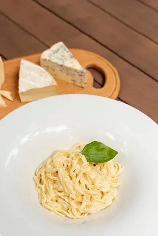 Spaghetti 4 vrste sira
