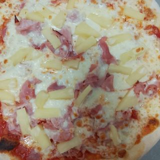 Pizza Hawaiana (30 Cm.)
