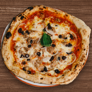 Pizza tonno
